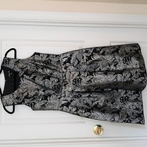 Shelby Nites Black and Silver Cocktail Dress. Size 8